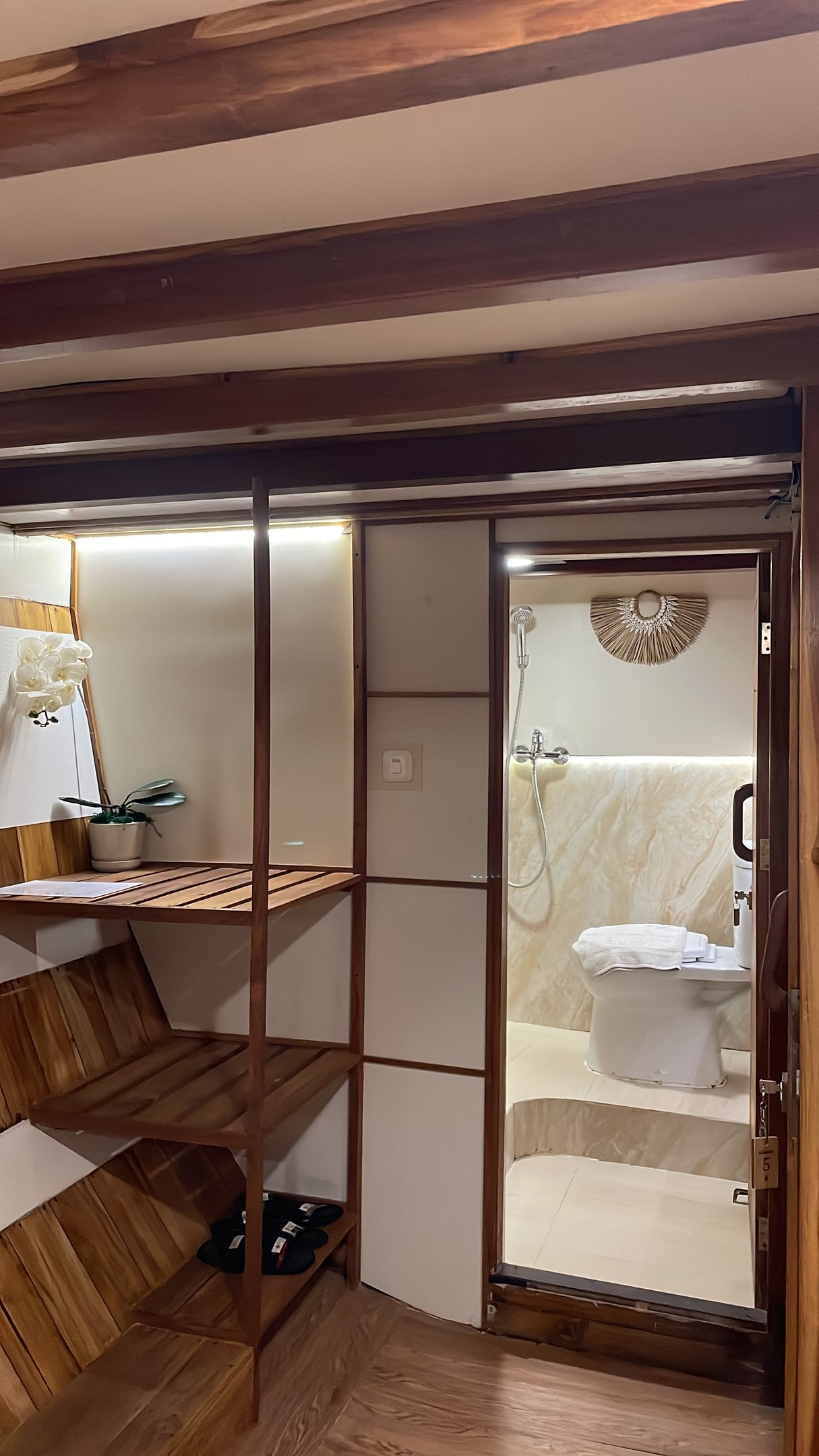 img_0175-mjEvBRN7znHNb4kB