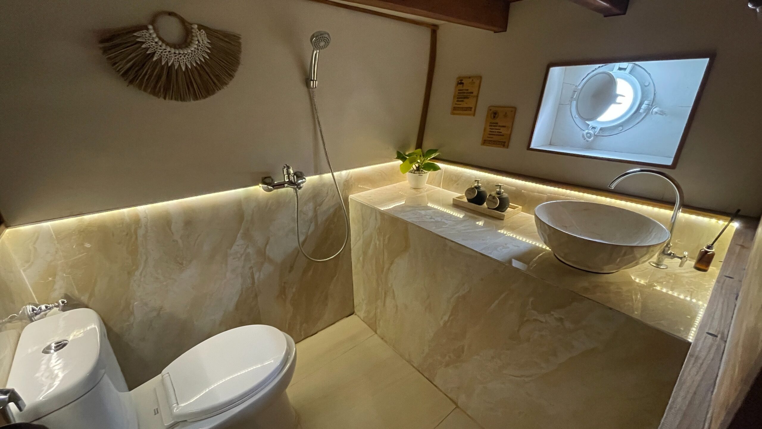 img_9069-dOqyWQvaL8foEVK4